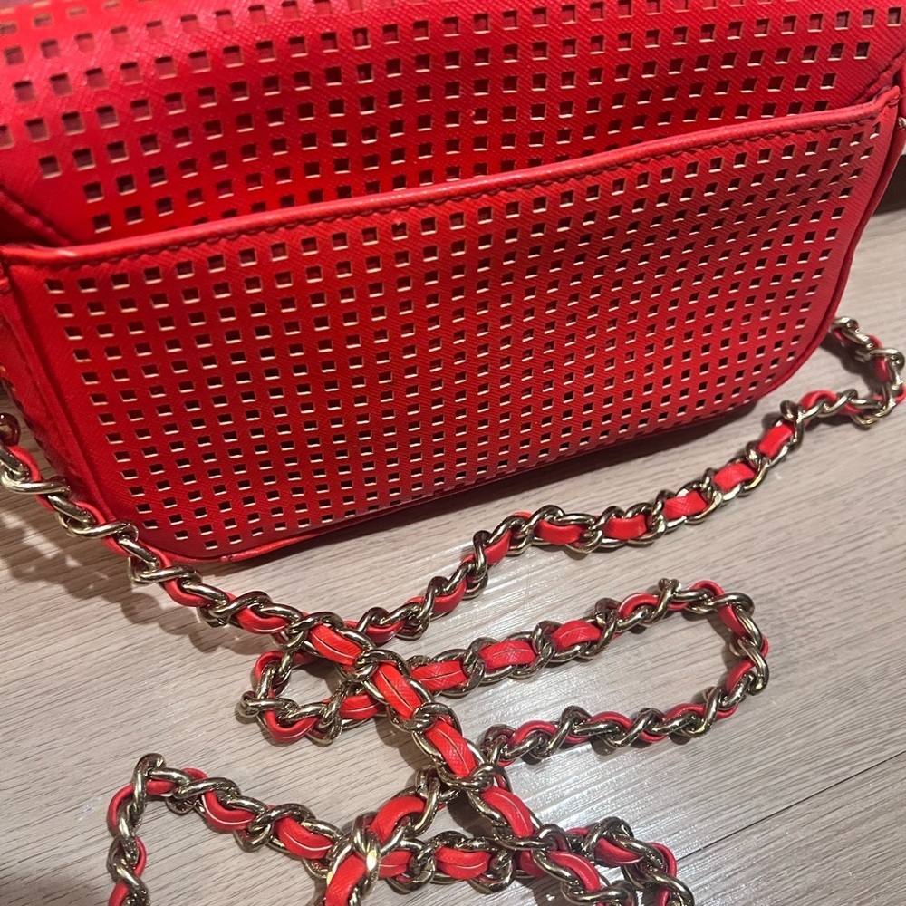 Banana Republic Red Crossbody Bag with Gold Chain - Picture 5 of 7
